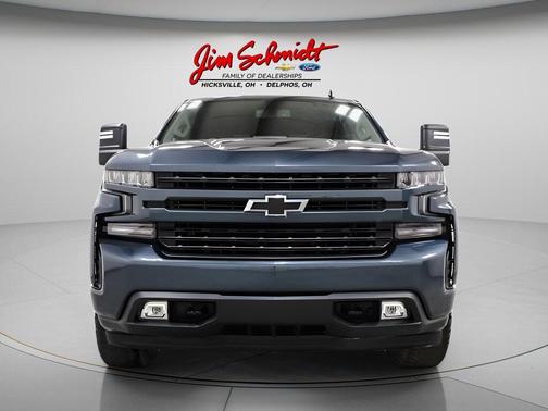 Shadow Gray Metallic 2021 Chevrolet Silverado 1500 RST