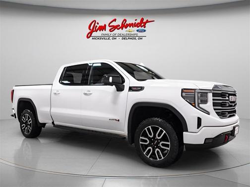 2022 GMC Sierra 1500 AT4