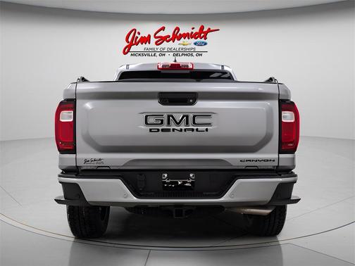 2025 GMC Canyon Denali