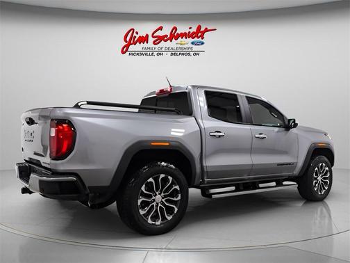 2025 GMC Canyon Denali