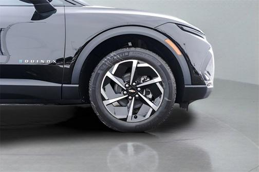 2026 Chevrolet Equinox EV LT 1