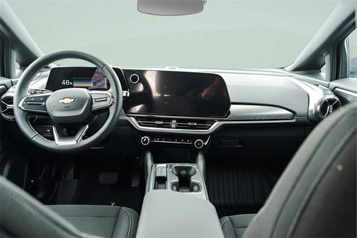 2026 Chevrolet Equinox EV LT 1