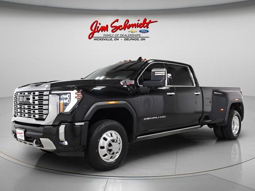 Onyx Black 2025 GMC Sierra 3500 Denali