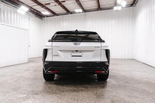 2024 Cadillac LYRIQ Sport