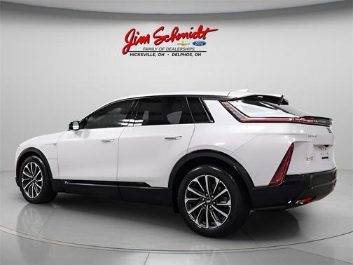 2024 Cadillac LYRIQ Sport