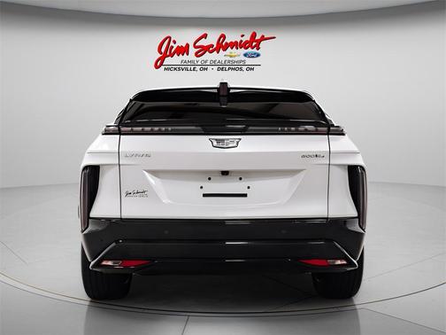 2024 Cadillac LYRIQ Sport