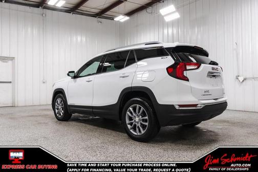 2024 GMC Terrain SLT