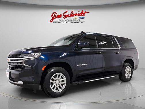 2022 Chevrolet Suburban LT
