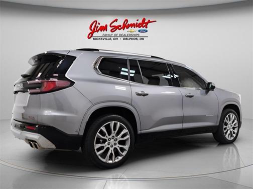 2024 GMC Acadia Denali