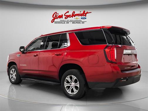 2023 GMC Yukon SLE