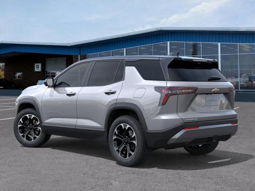 Sterling Gray Metallic 2026 Chevrolet Equinox LT
