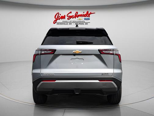Sterling Gray Metallic 2026 Chevrolet Equinox LT