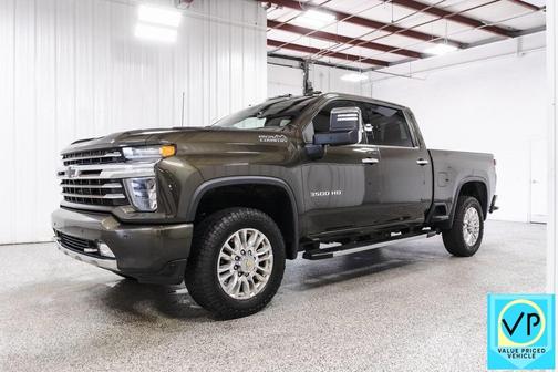 2022 Chevrolet Silverado 3500 High Country