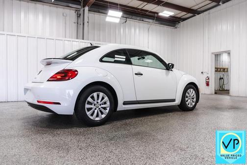 2017 Volkswagen Beetle 1.8T S