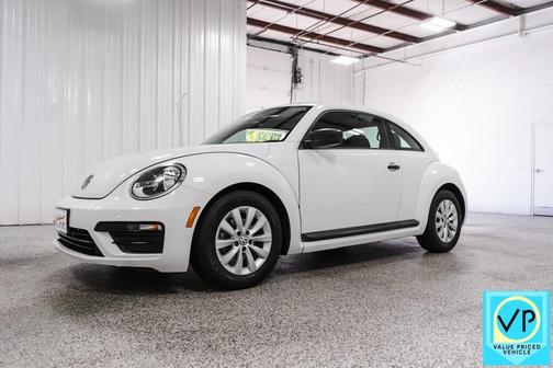 2017 Volkswagen Beetle 1.8T S