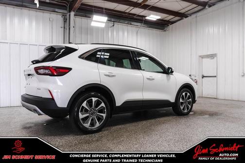 2024 Ford Escape Platinum