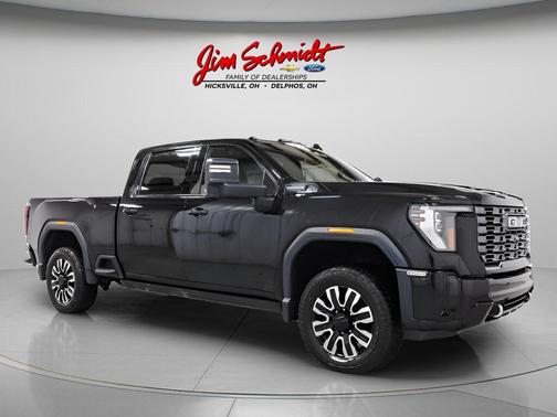 Onyx Black 2025 GMC Sierra 2500 Denali Ultimate
