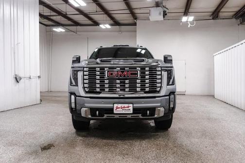 2024 GMC Sierra 2500 Denali
