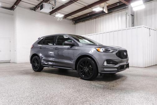 Carbonized Gray Metallic 2022 Ford Edge ST Line