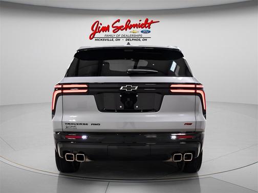 2025 Chevrolet Traverse RS