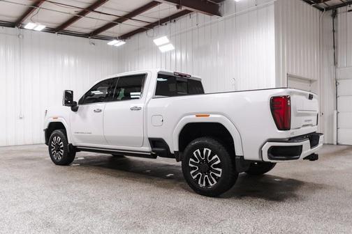 2024 GMC Sierra 2500 Denali Ultimate