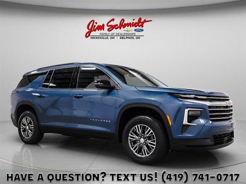 2025 Chevrolet Traverse LT