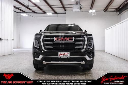 2025 GMC Yukon Elevation