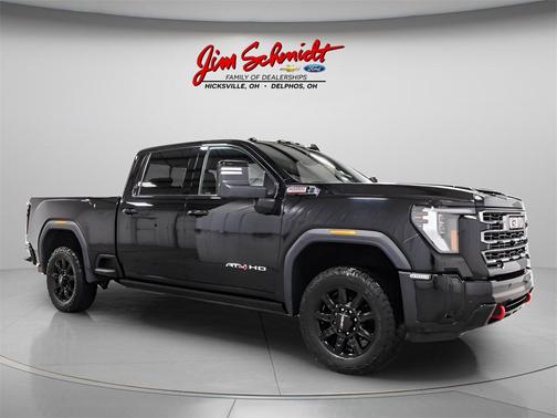 2025 GMC Sierra 2500 AT4