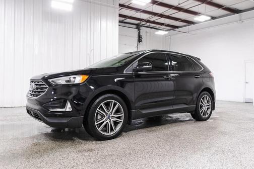 2021 Ford Edge Titanium