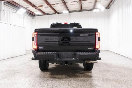 2025 Ford F-250 Platinum