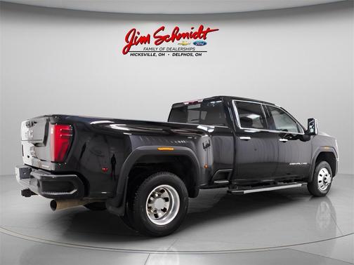 2024 GMC Sierra 3500 Denali