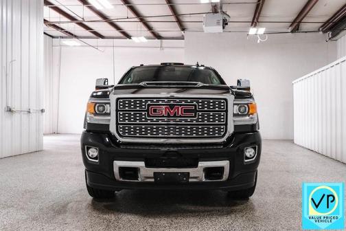 2019 GMC Sierra 3500 Denali