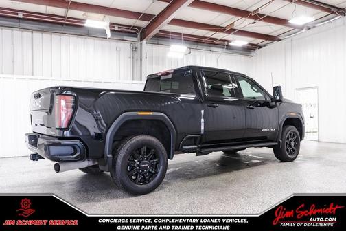 2024 GMC Sierra 2500 AT4