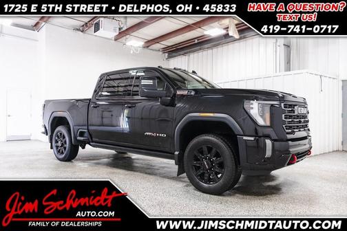 2024 GMC Sierra 2500 AT4