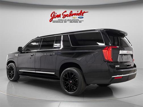 2022 GMC Yukon XL SLT