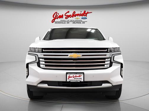 Iridescent Pearl Tricoat 2024 Chevrolet Tahoe High Country