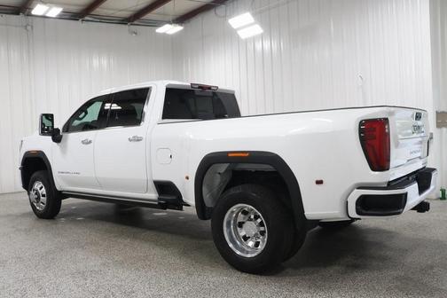 2024 GMC Sierra 3500 Denali Ultimate