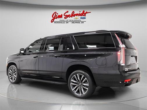 2023 Cadillac Escalade ESV Sport