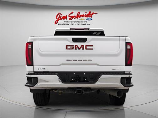 2024 GMC Sierra 2500 SLT