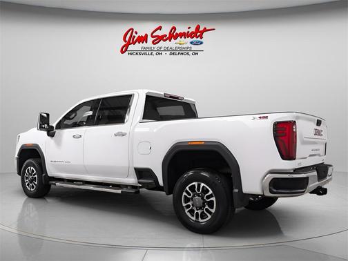 2024 GMC Sierra 2500 SLT