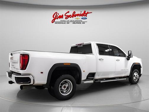 2023 GMC Sierra 3500 Denali