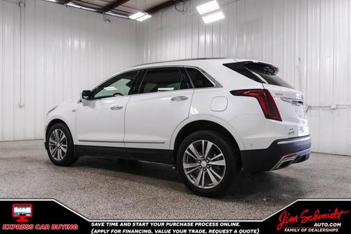 2022 Cadillac XT5 Premium Luxury