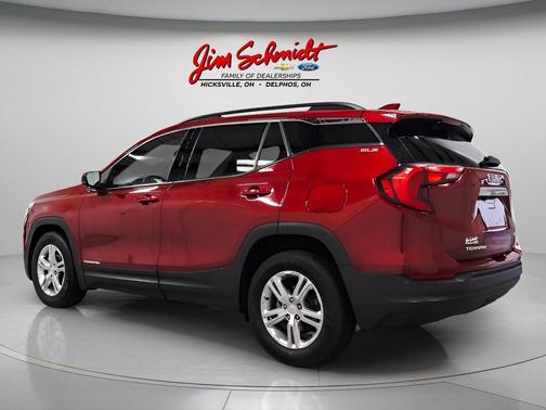 Red Quartz Tintcoat 2020 GMC Terrain SLE