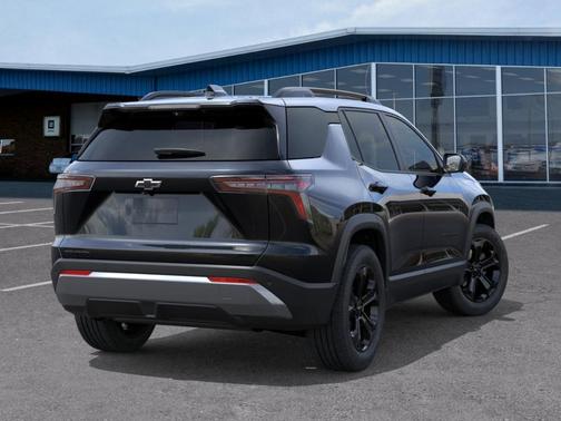 Mosaic Black Metallic 2026 Chevrolet Equinox LT