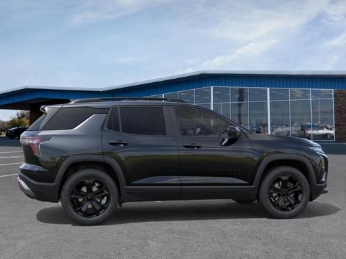 Mosaic Black Metallic 2026 Chevrolet Equinox LT