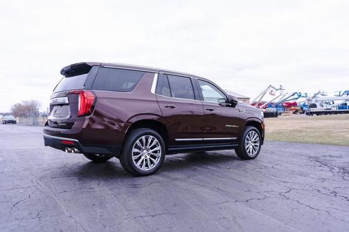 2023 GMC Yukon Denali