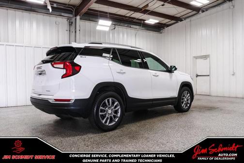 2024 GMC Terrain SLT