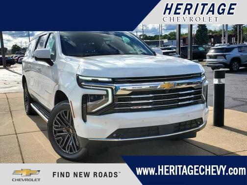 2025 Chevrolet Suburban LT