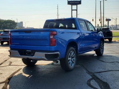 2025 Chevrolet Silverado 1500 LT
