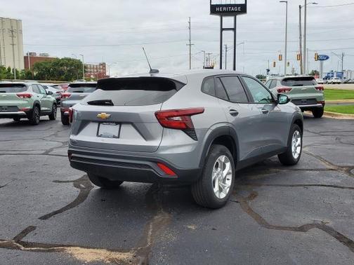 2024 Chevrolet Trax LS